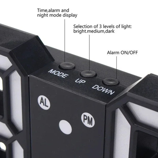 Leuchtende LED Wanduhr